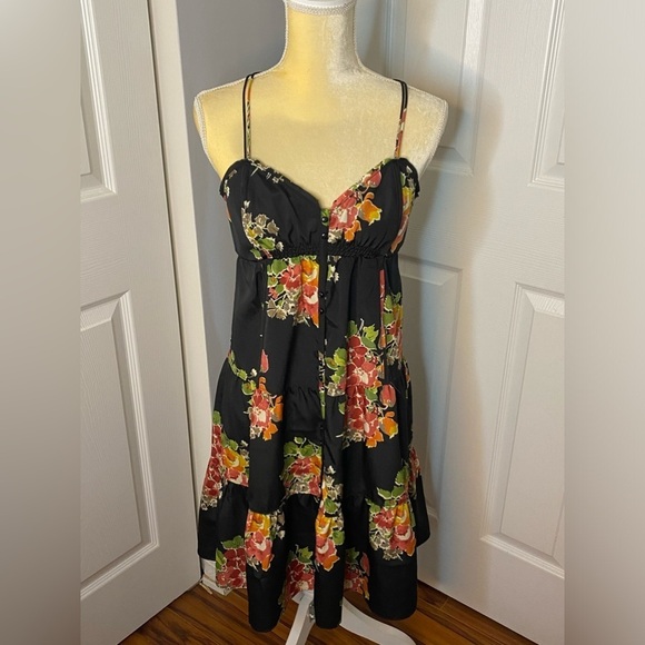 American Eagle Outfitters Dresses & Skirts - American Eagle Floral Dress